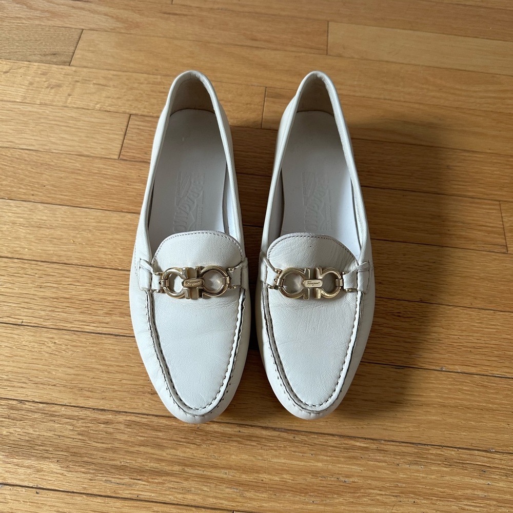 Salvatore Ferragamo Cream Loafers